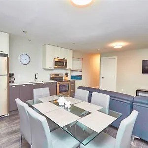 Luxury Boutique 2bedroom 4a Holiday home Niagara Falls